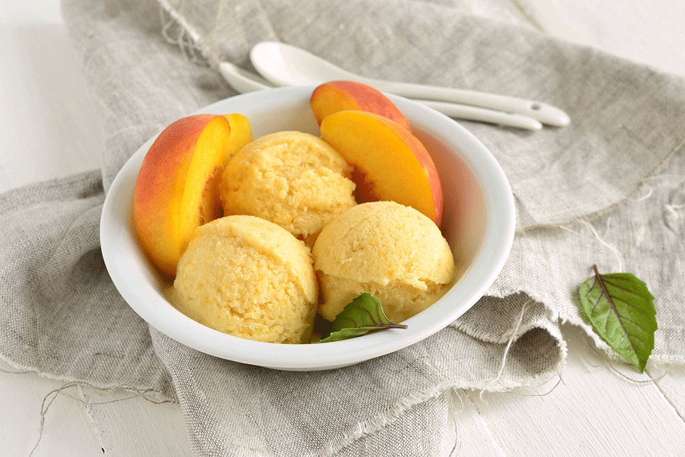 peach-ice-cream